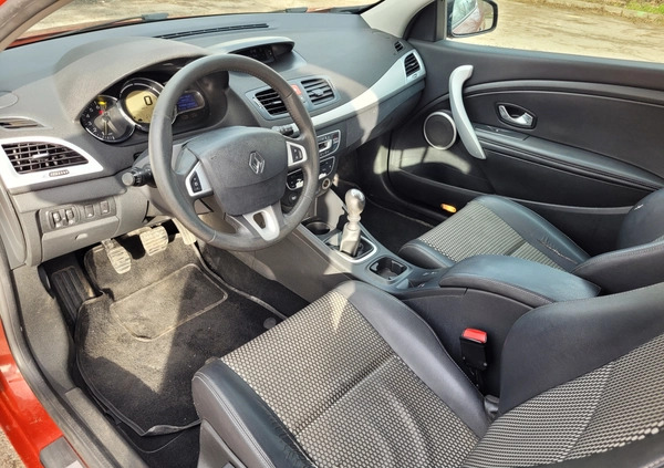 Renault Megane cena 15900 przebieg: 272000, rok produkcji 2010 z Warszawa małe 211